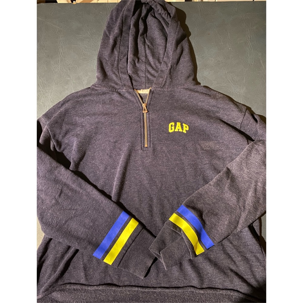 Gap dark gray hoodie women’s size medium